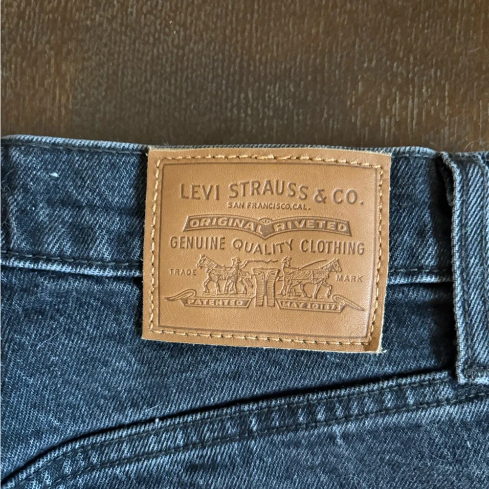 Levi’s Ribcage Jeans - Picture 6 of 6